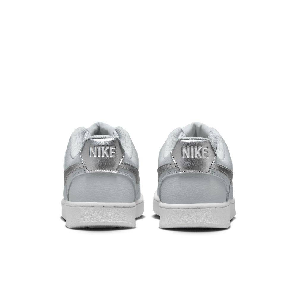 נעלי סניקרס Nike לנשים ונוער דגם Court Vision Low Next Nature