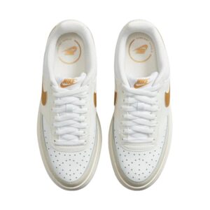 נעלי סניקרס Nike לנשים דגם Court Vision Alta