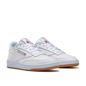נעלי סניקרס Reebok לנשים דגם 85 Club C
