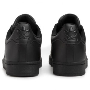 נעלי סניקרס Adidas לגברים דגם Superstar