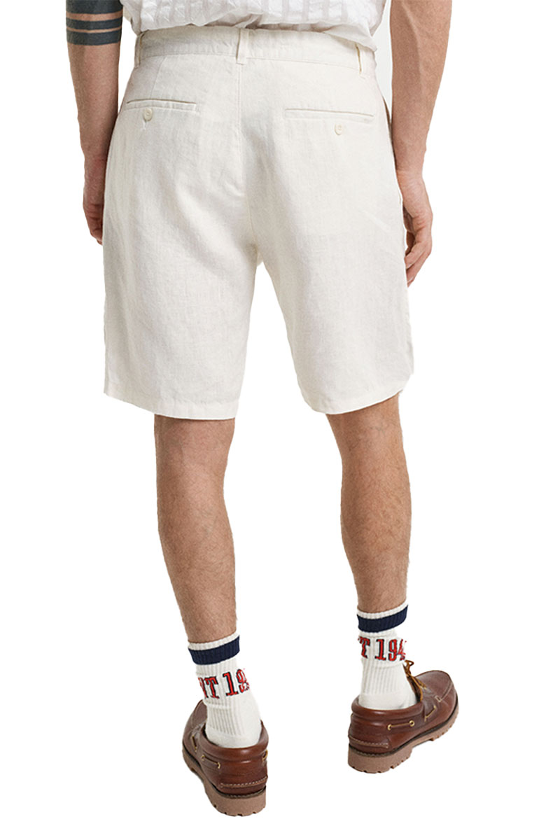 ברמודה פשתן Gant לגברים גזרת Relaxed Fit